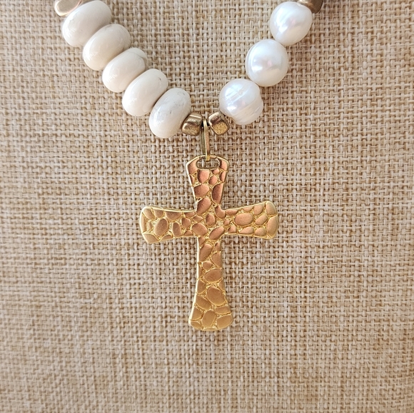 Elegant Multicolor Beaded Necklace and Earring Set - Picture 5 of 10